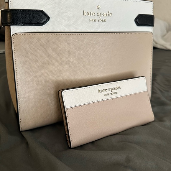 Kate Spade Cream and Black Satchel Set - Picture 2 of 5
